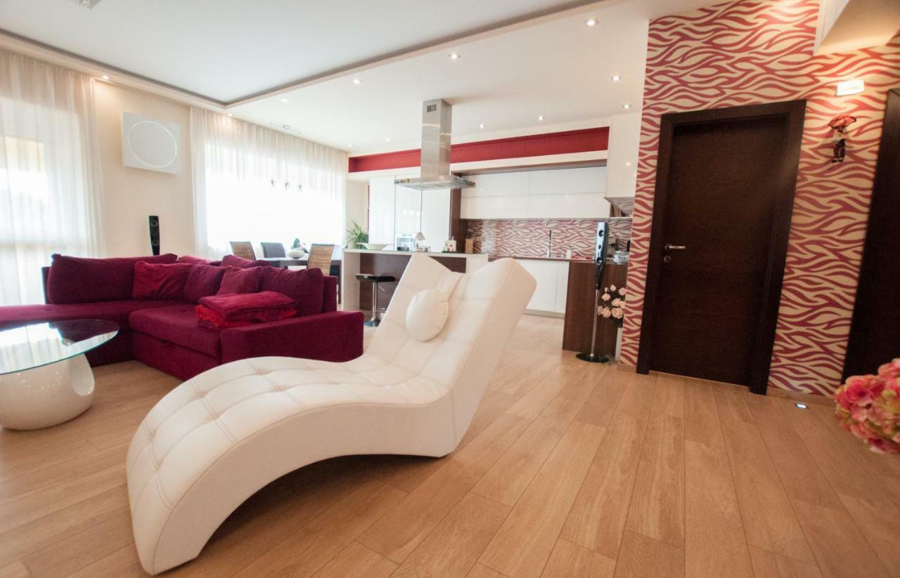 Prestige Apartment Komarno Ngoại thất bức ảnh
